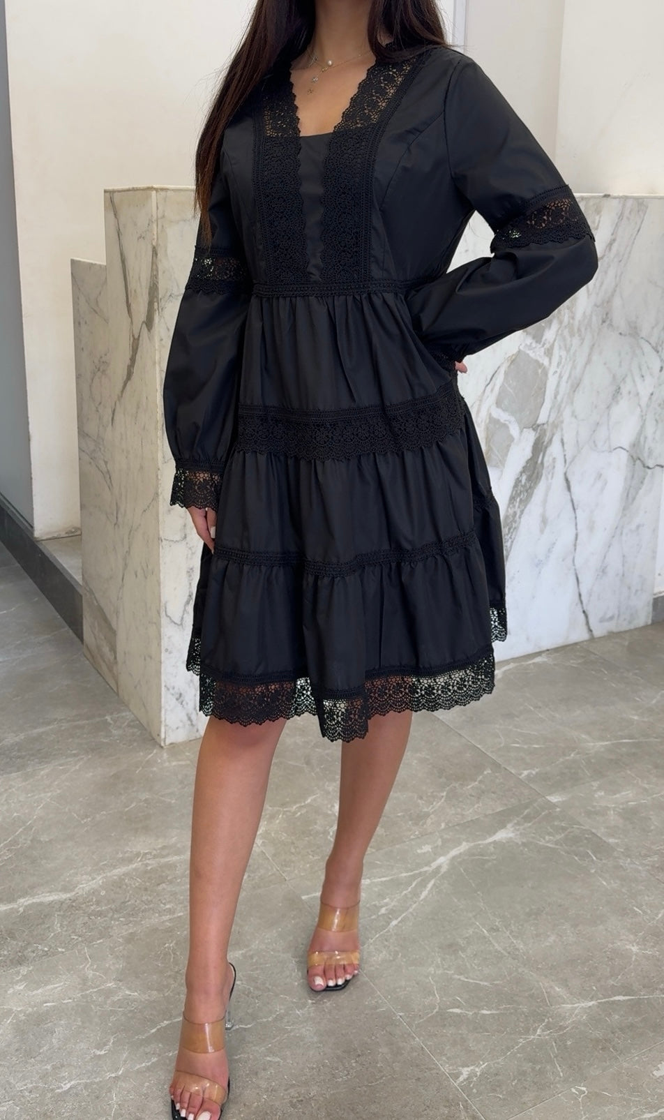 robe manche dentelle