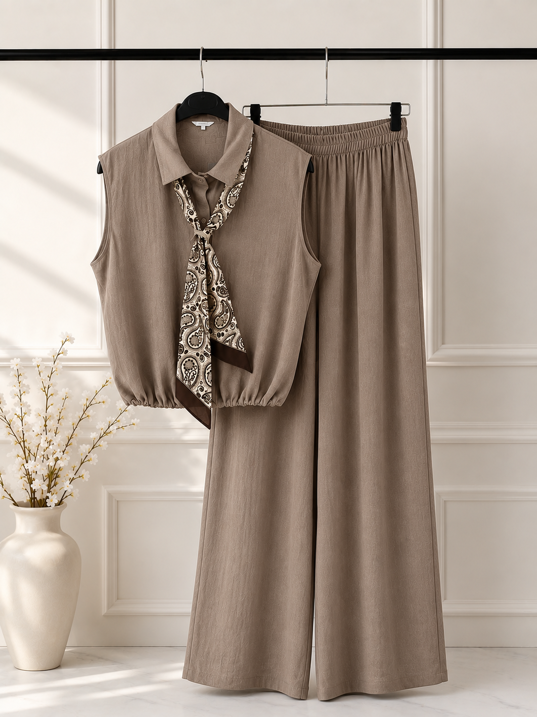 Ensemble comme lin cravate marron Bandana