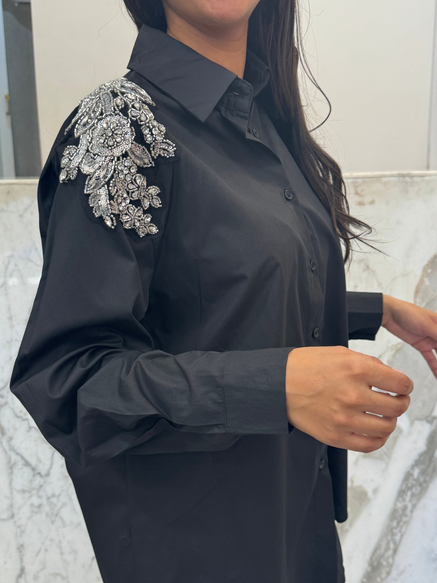 chemise strass épaules blanche