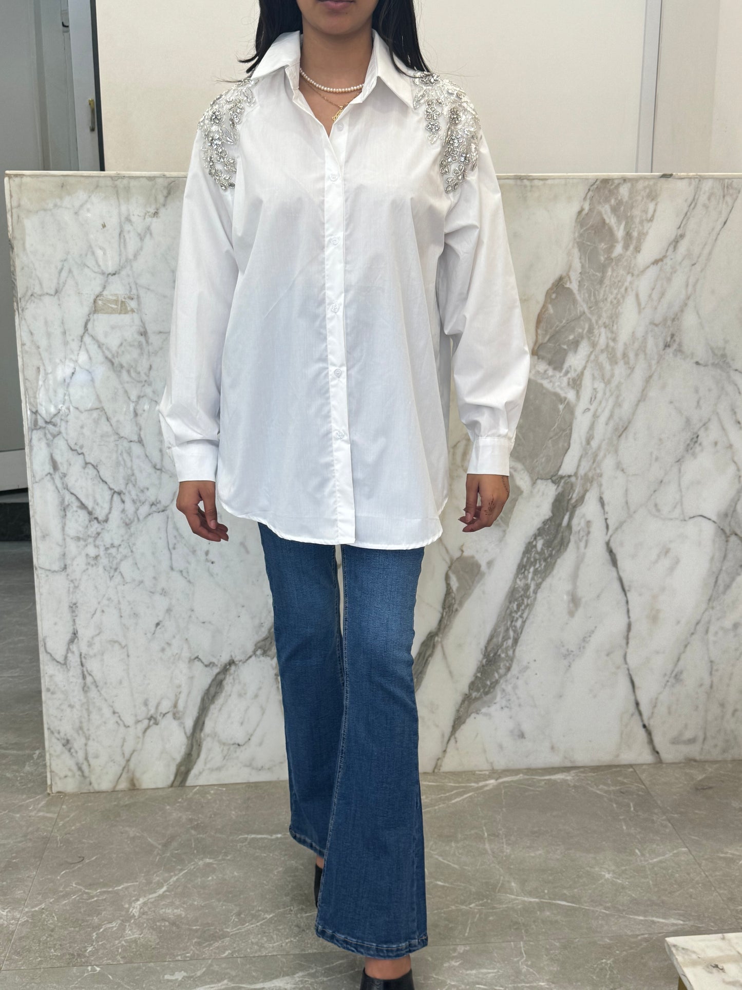chemise strass épaules blanche
