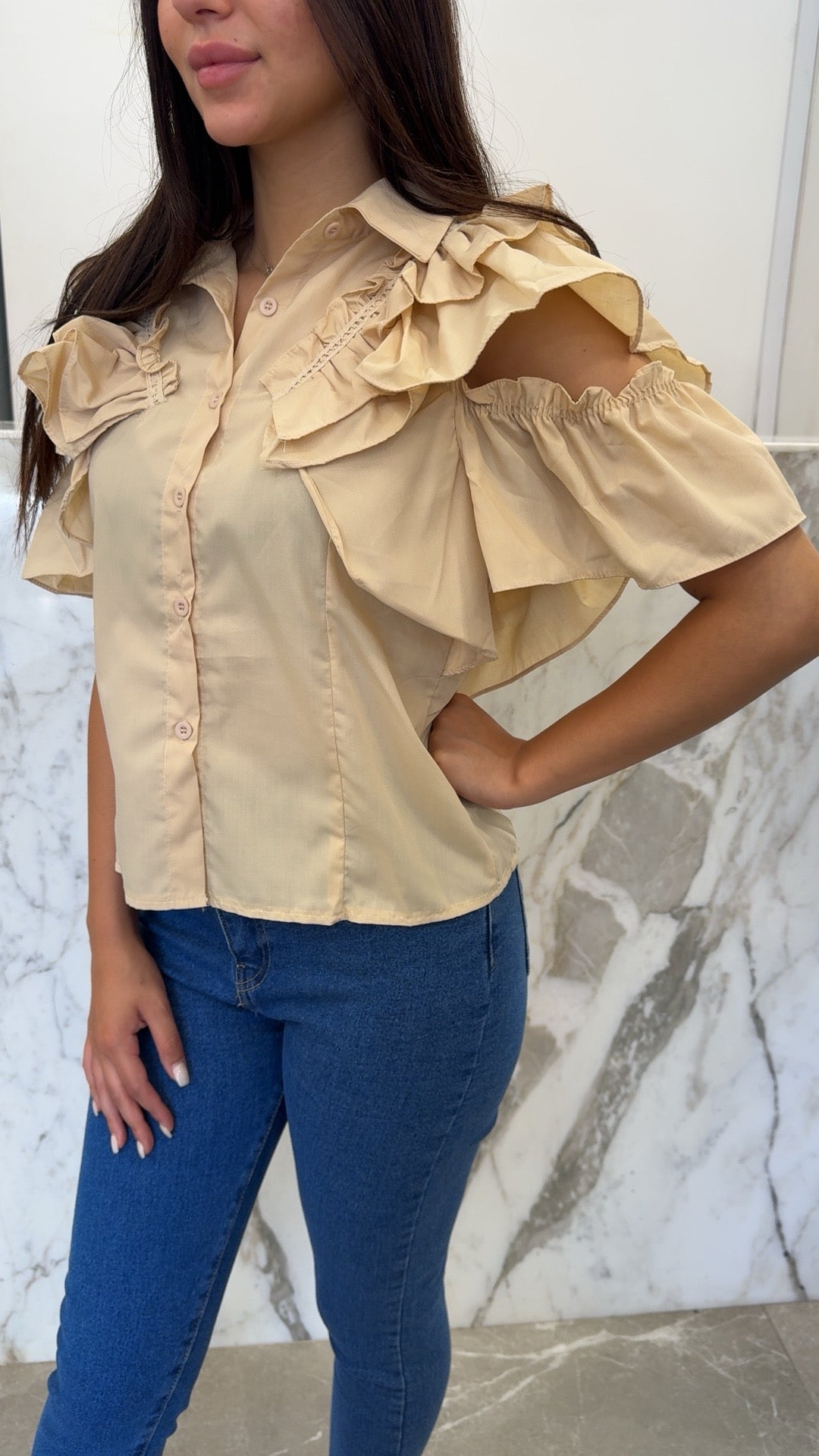 Chemise froufrou