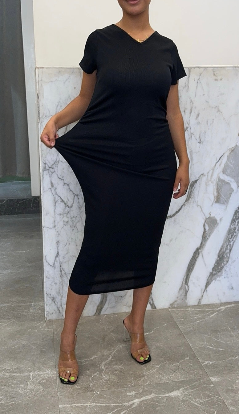 robe noir