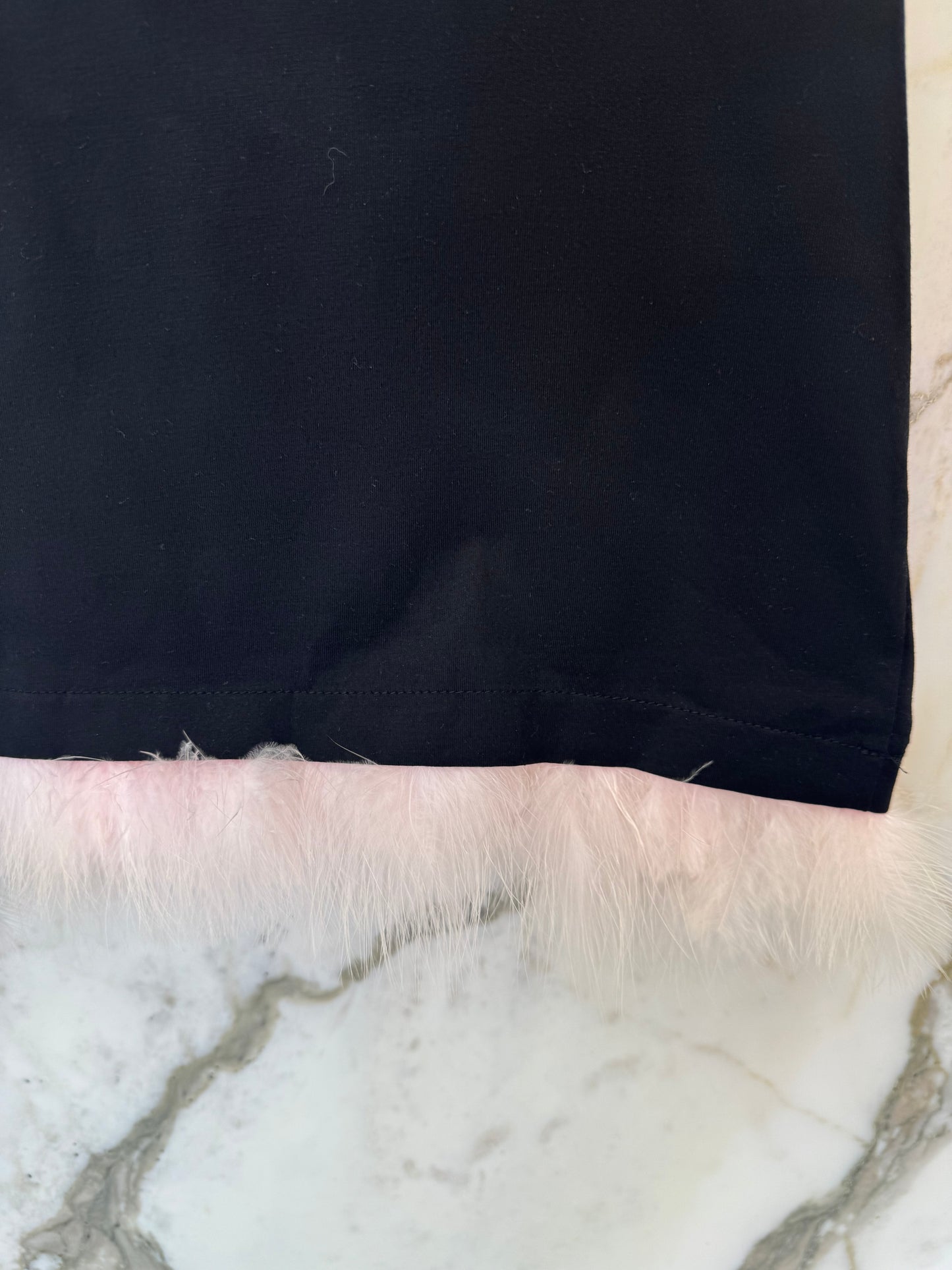 t-shirt avec plumes