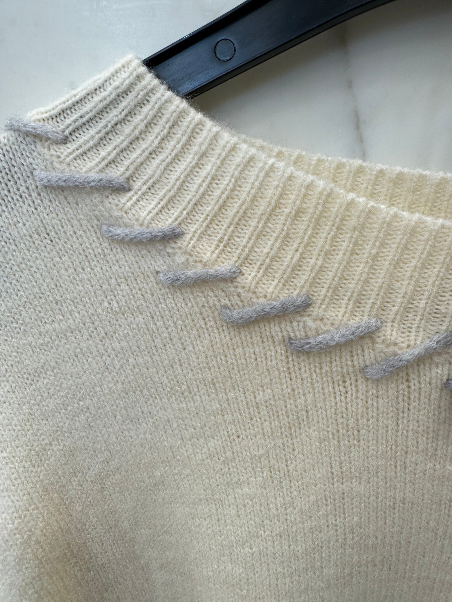 Pull bi-matière manches jean