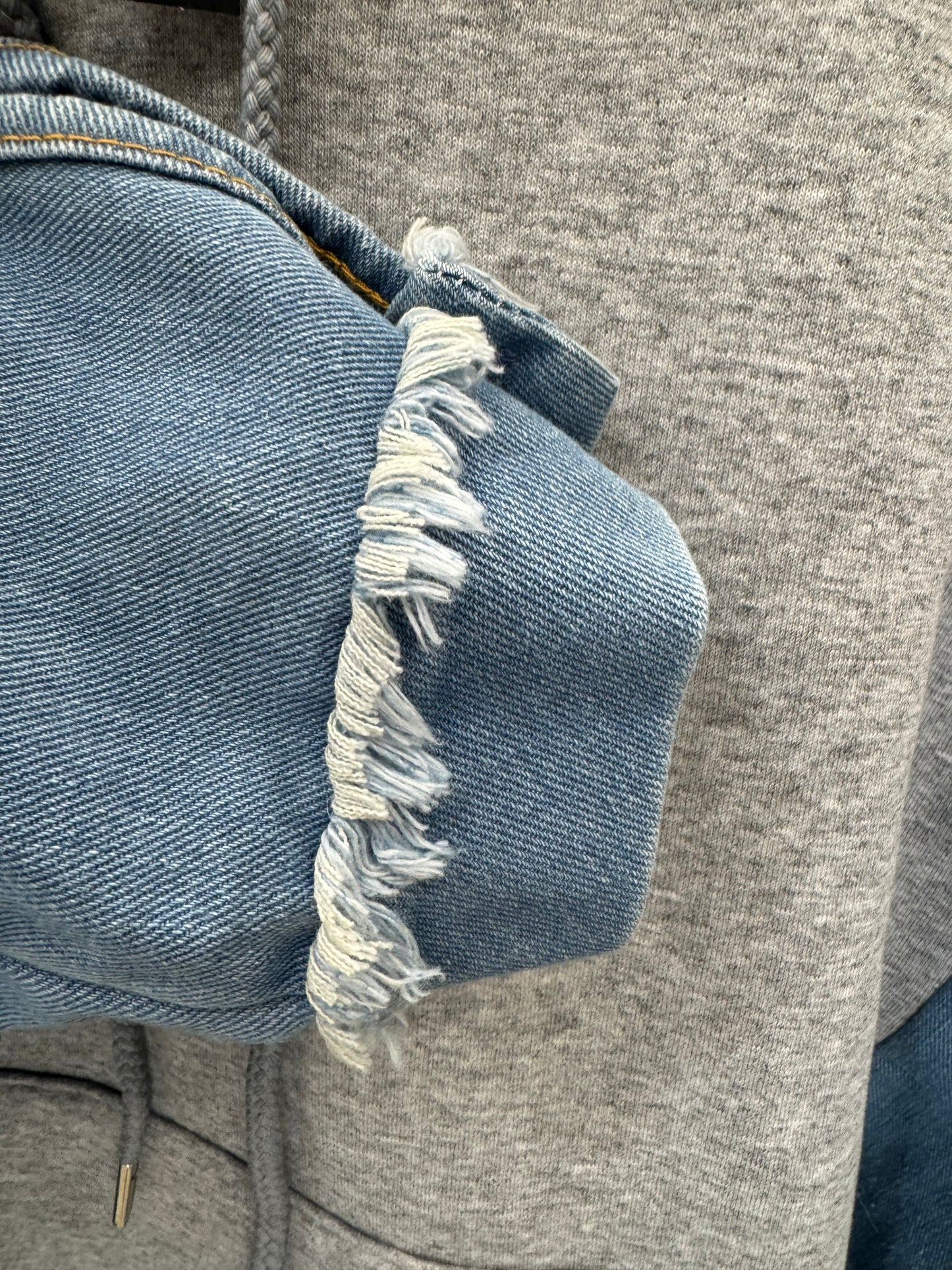 Pull bi-matière manches jean