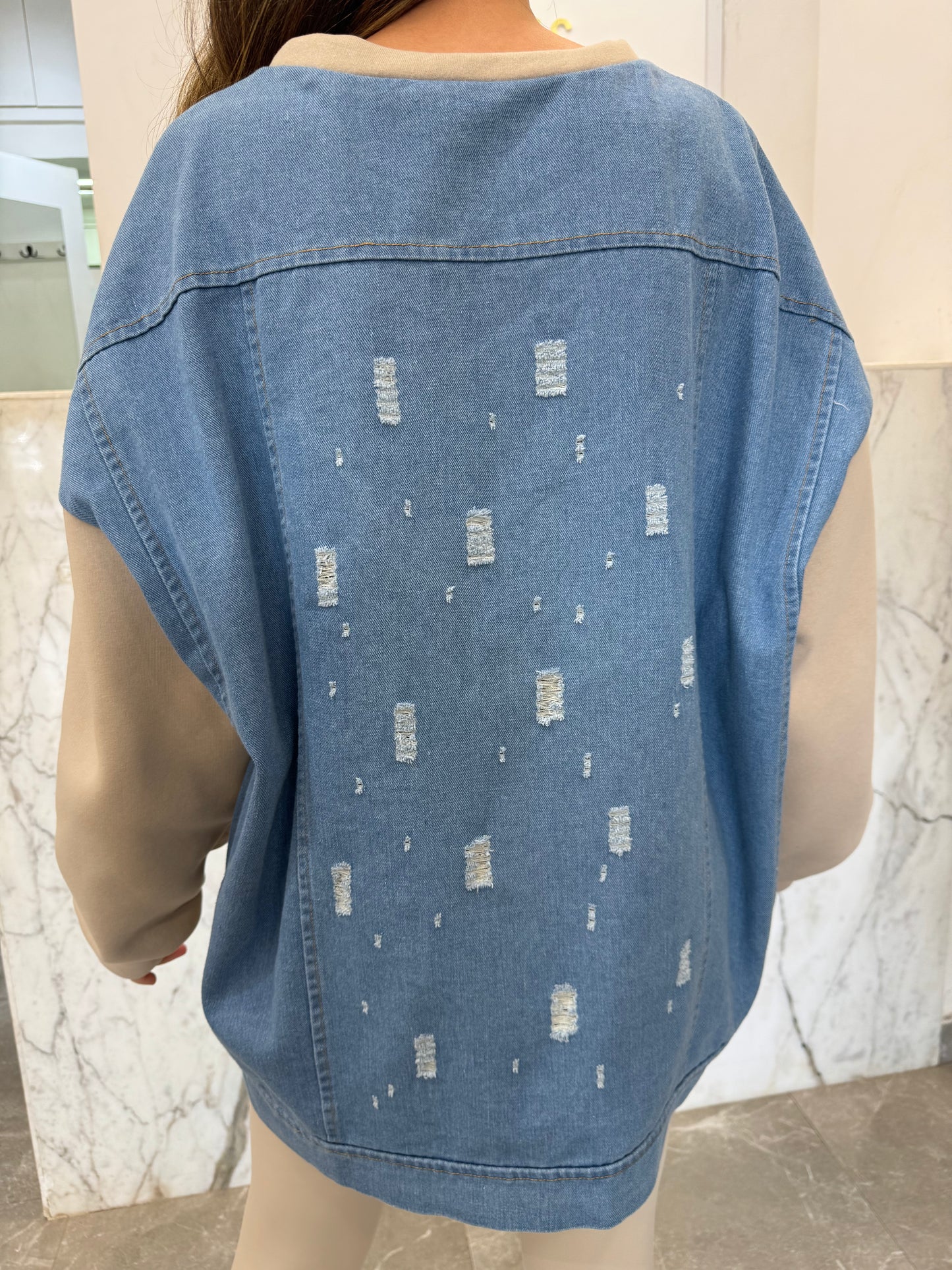 Sweat jean dechiré dos
