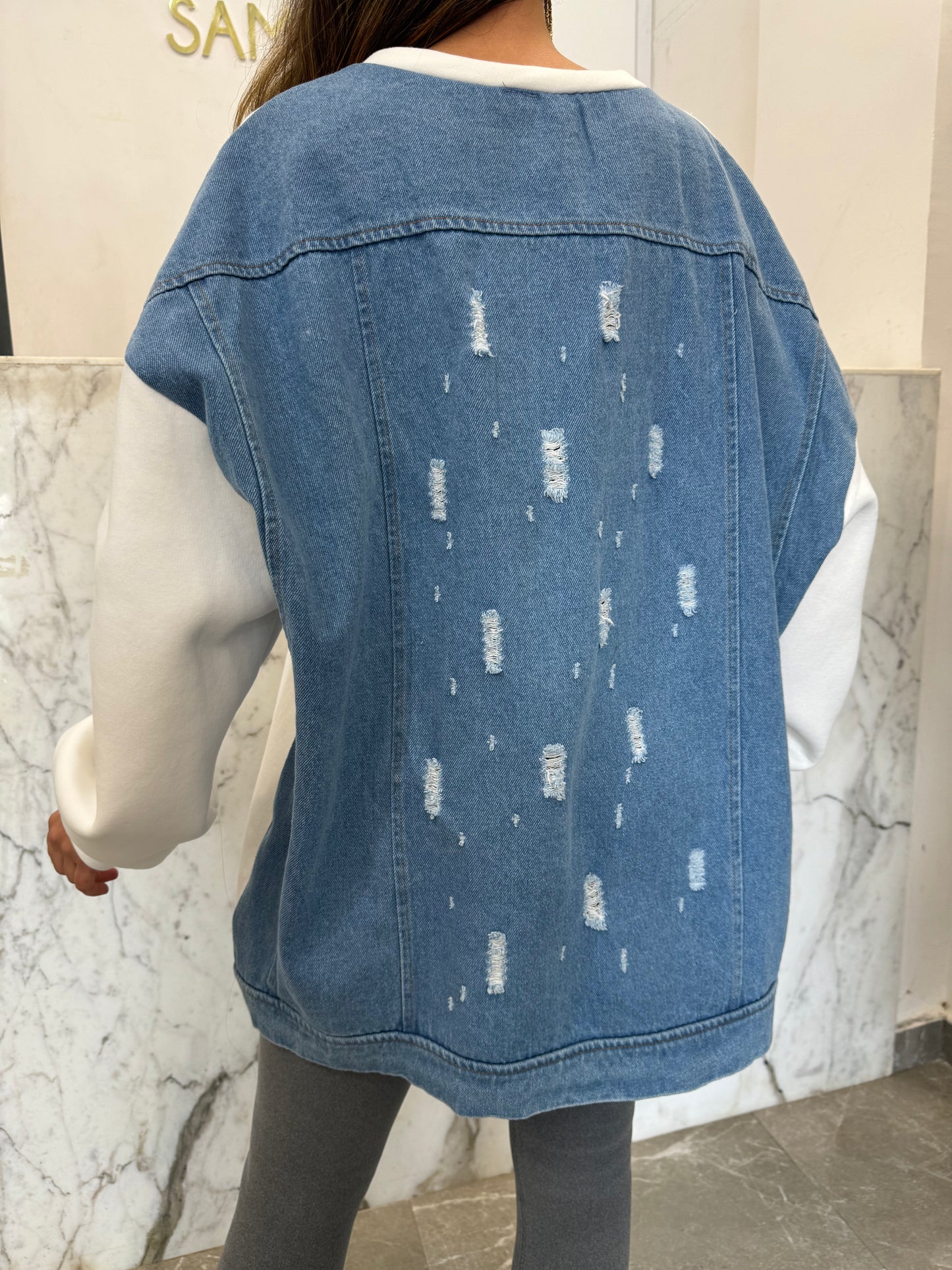 Sweat jean dechiré dos