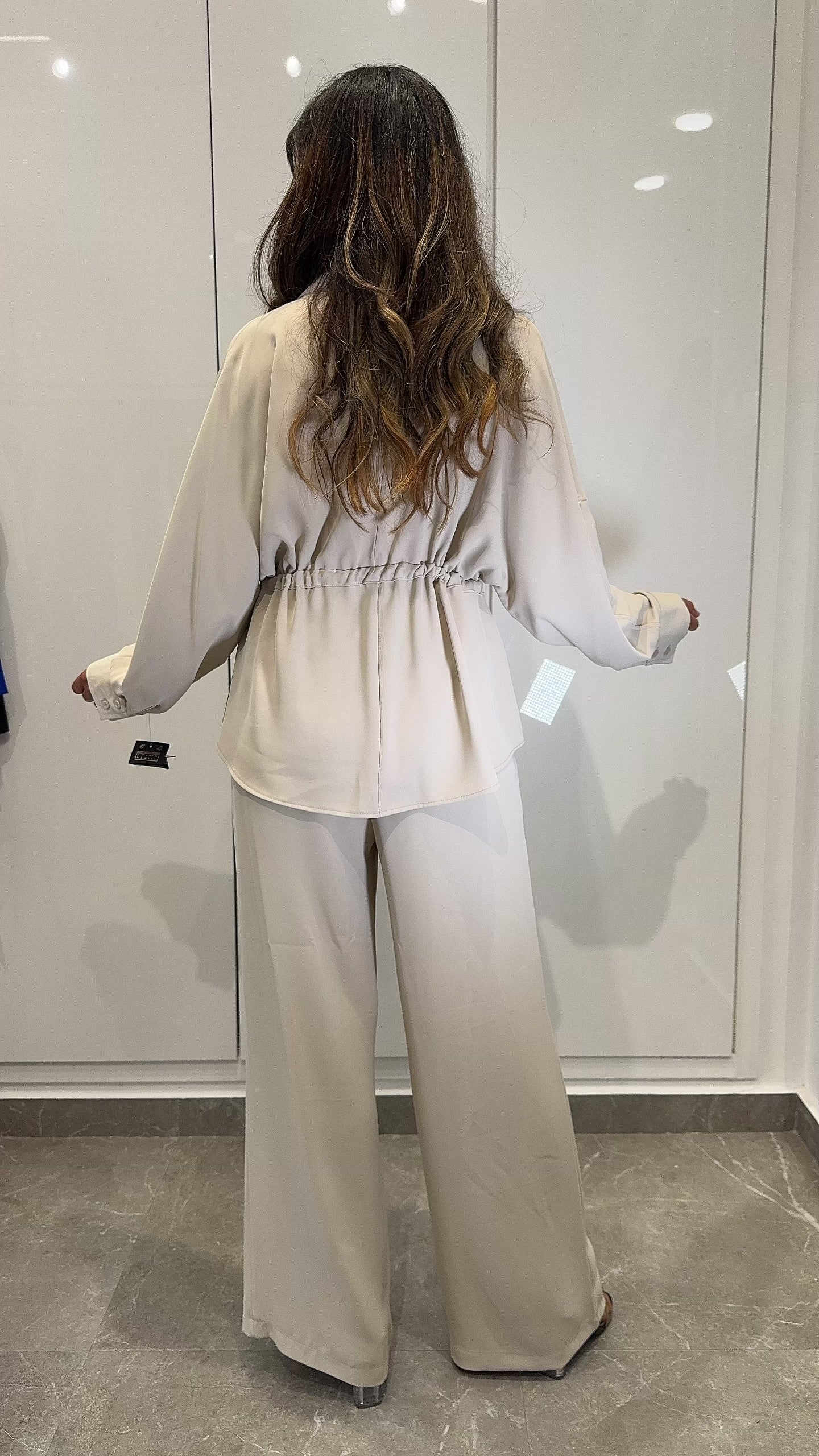 ensemble fluide cordon beige