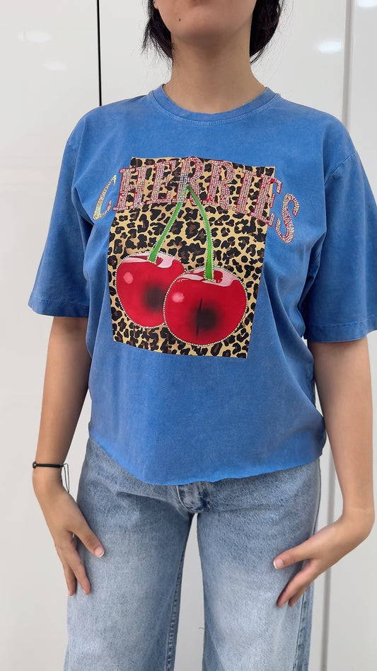 t-shirt cherries cerise
