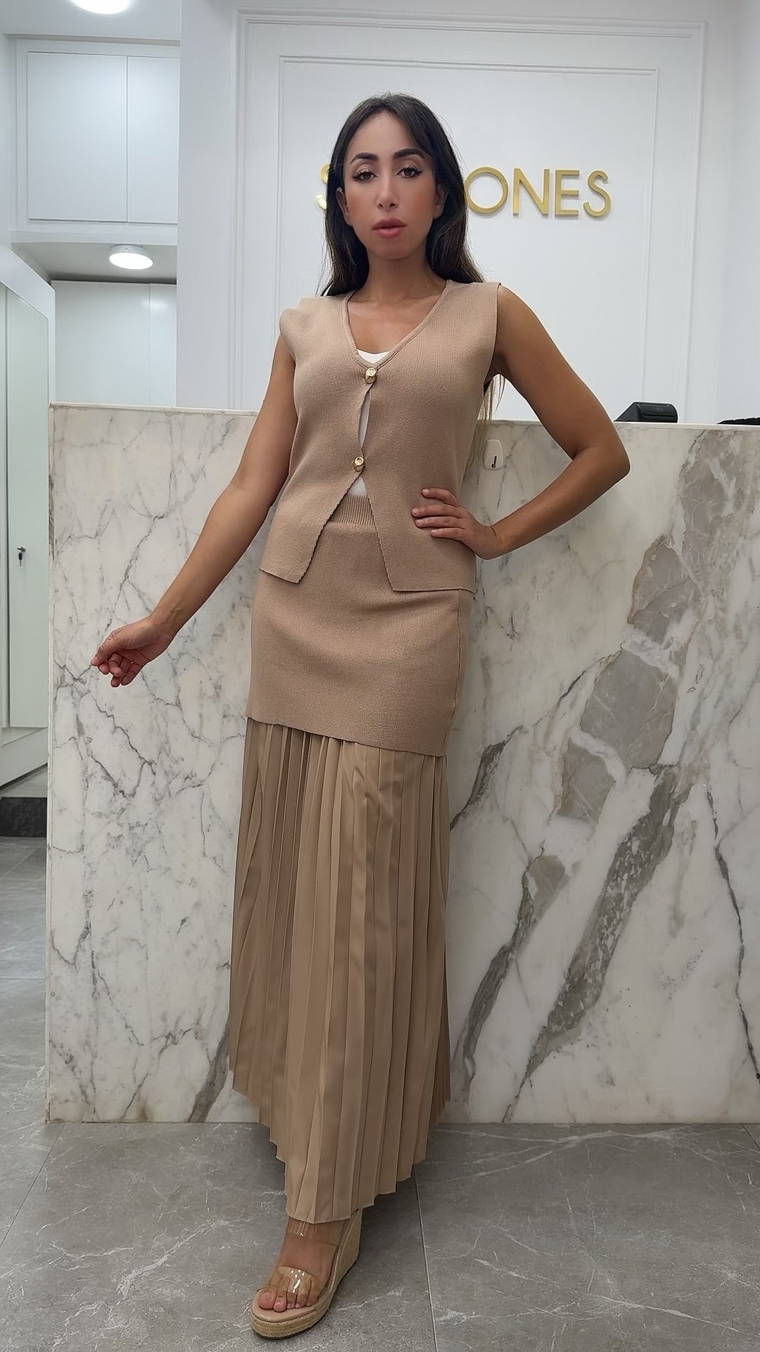 Ensemble maille sans manches blanc