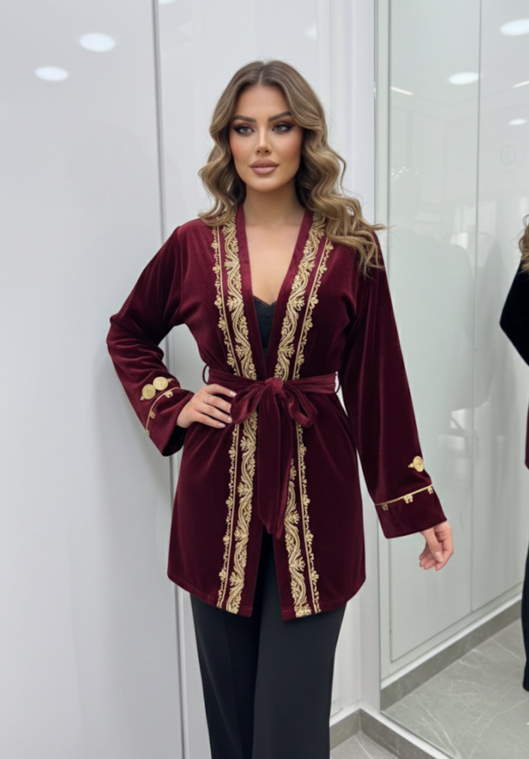kimono court style jab