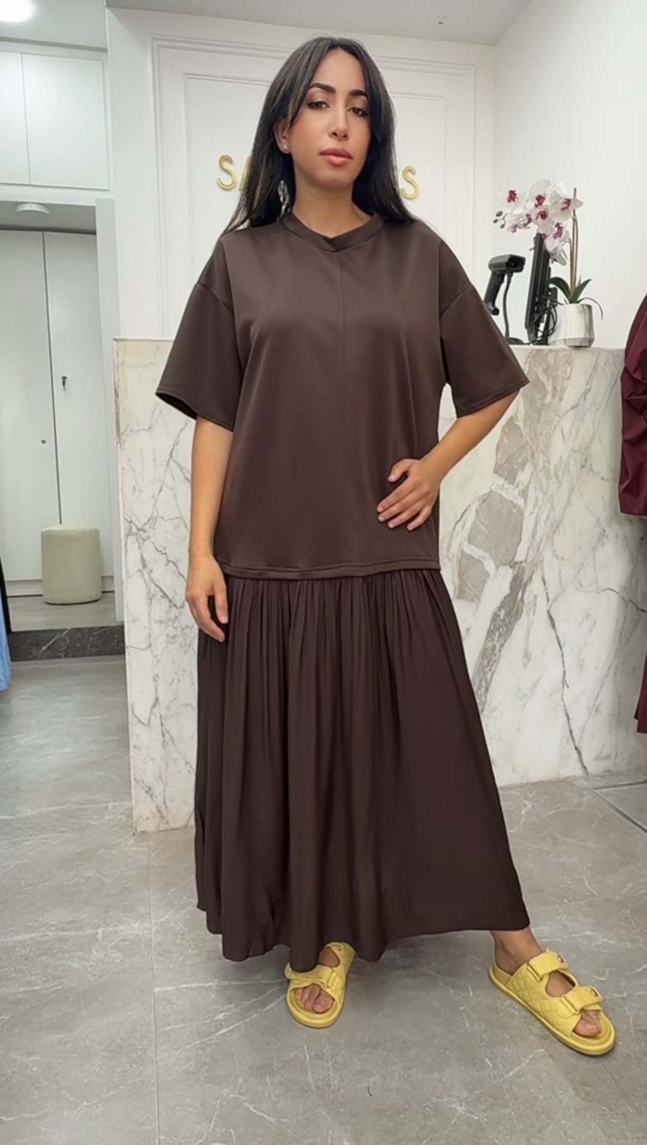 robe t-shirt plissée en bas