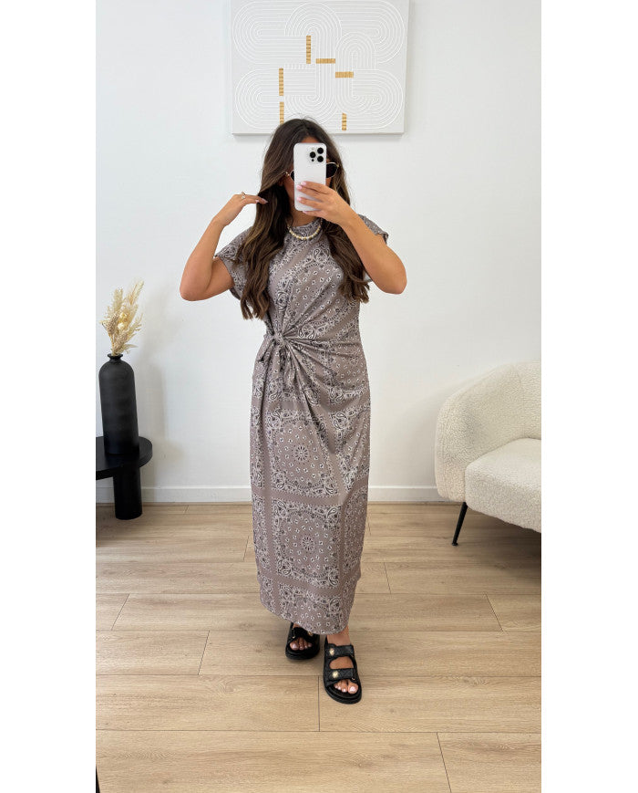 Robe manches courtes bandana